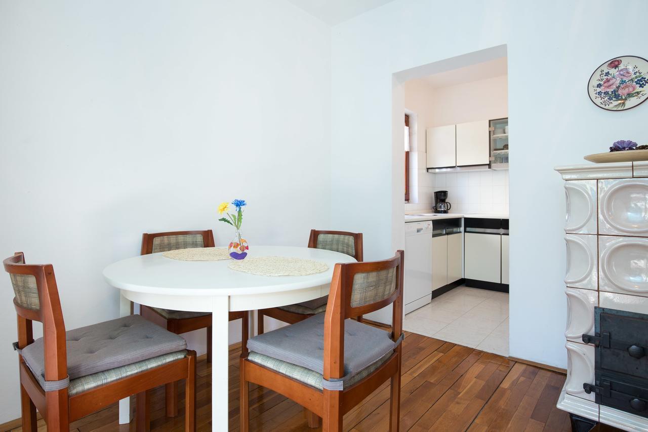 Adora Apartment Krk Town Luaran gambar