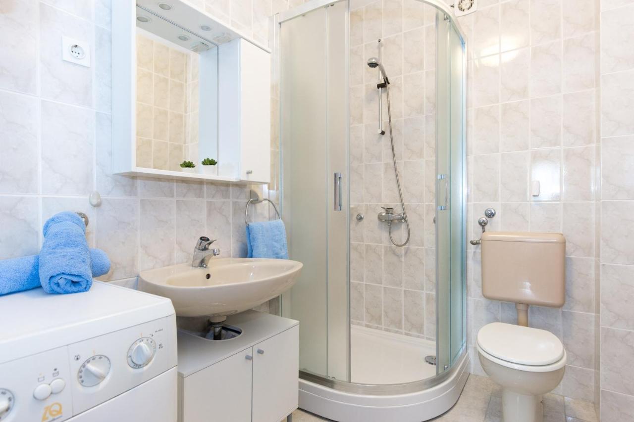 Adora Apartment Krk Town Luaran gambar