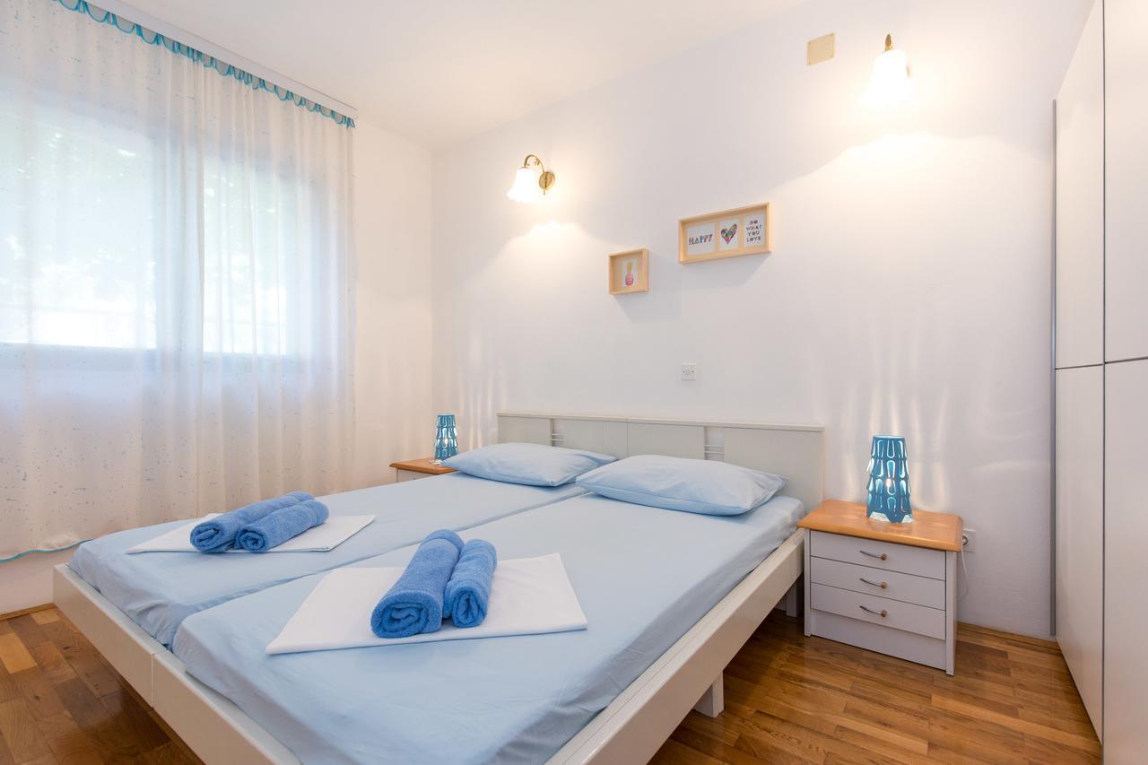 Adora Apartment Krk Town Luaran gambar