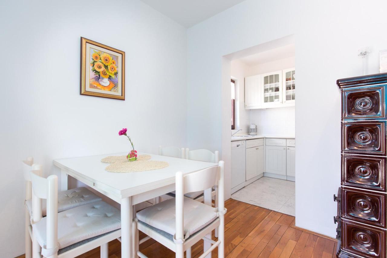 Adora Apartment Krk Town Luaran gambar