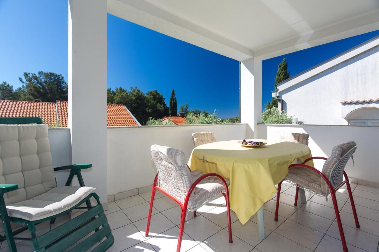 Adora Apartment Krk Town Luaran gambar